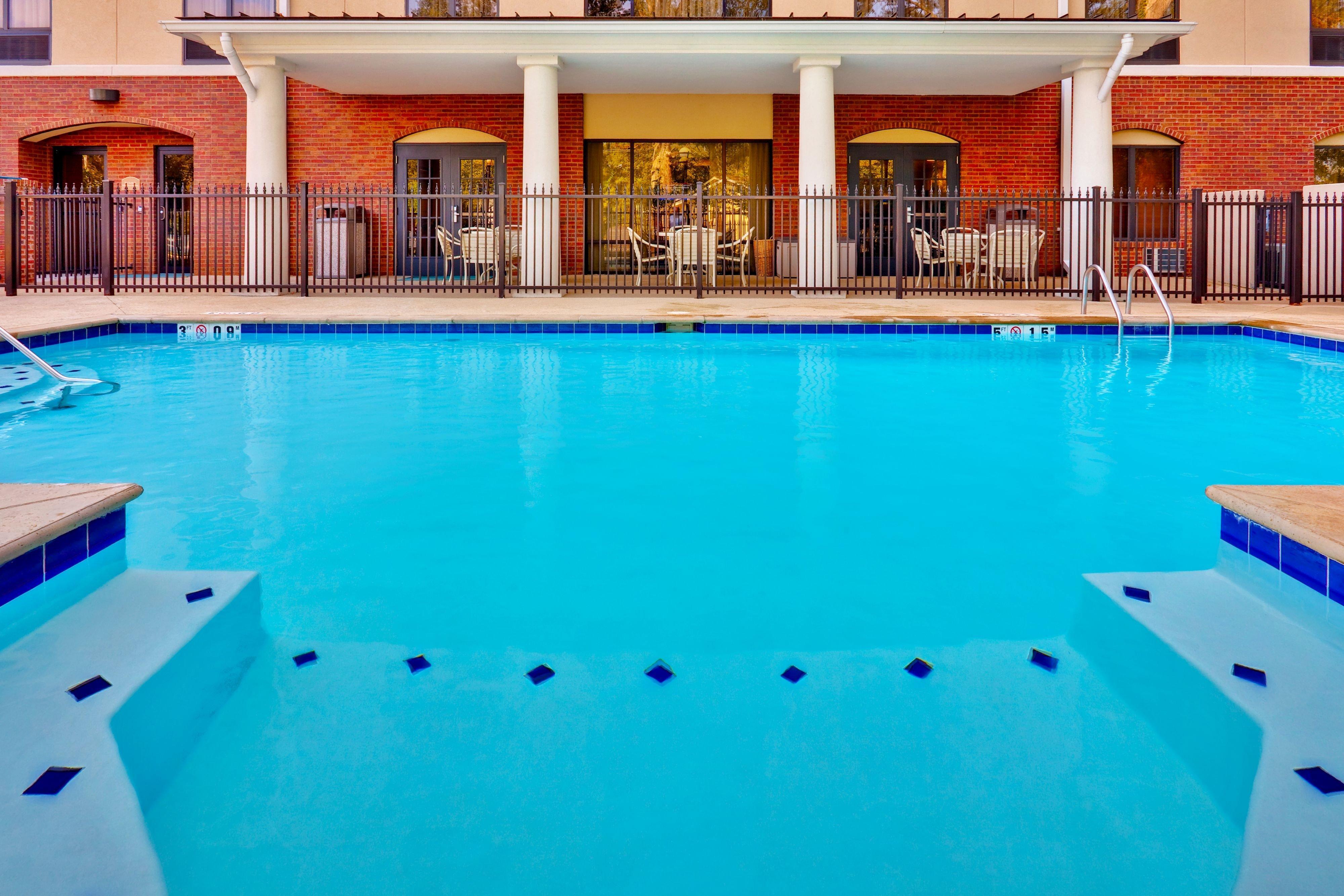 Holiday Inn Express Hotel & Suites Jackson - Flowood By Ihg Exterior photo